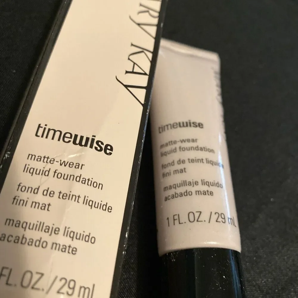 Mary Kay Timewise Matte Foundation Ivory 3